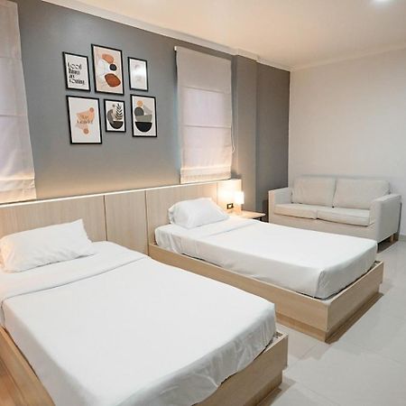Boonsiri Boutique Hotel Sisaket Luaran gambar