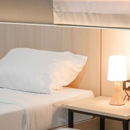 Boonsiri Boutique Hotel Sisaket Luaran gambar