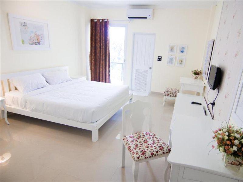 Boonsiri Boutique Hotel Sisaket Luaran gambar