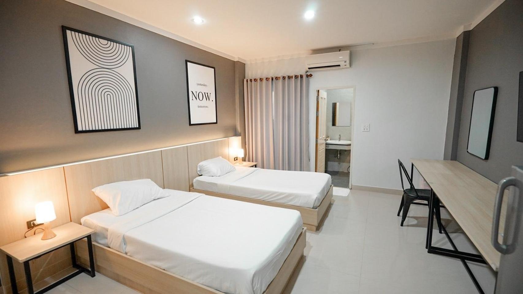 Boonsiri Boutique Hotel Sisaket Luaran gambar