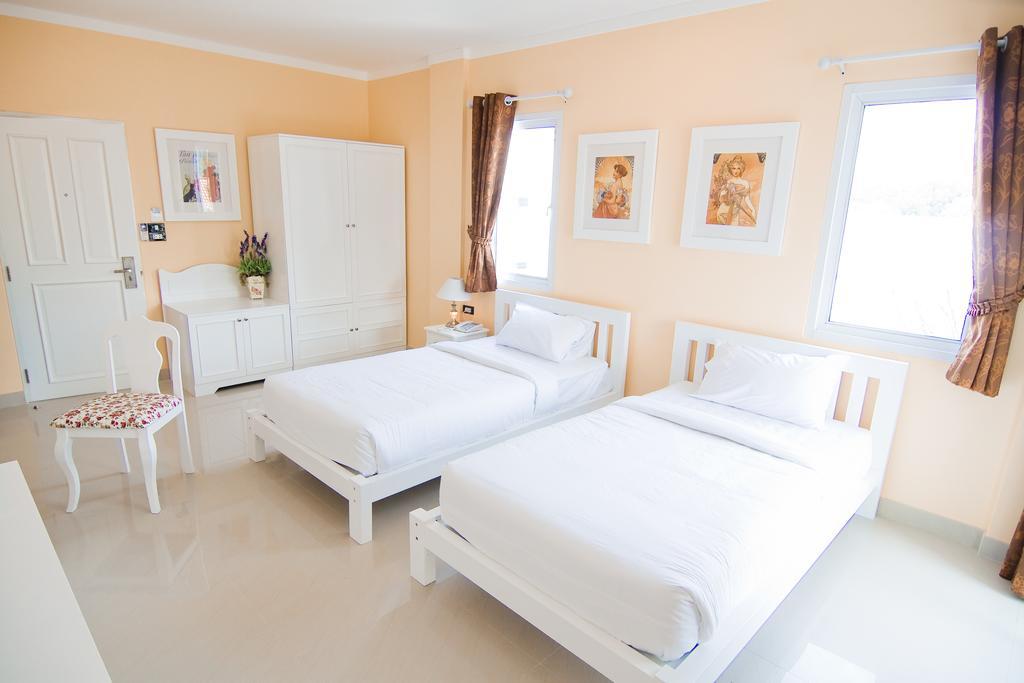Boonsiri Boutique Hotel Sisaket Luaran gambar