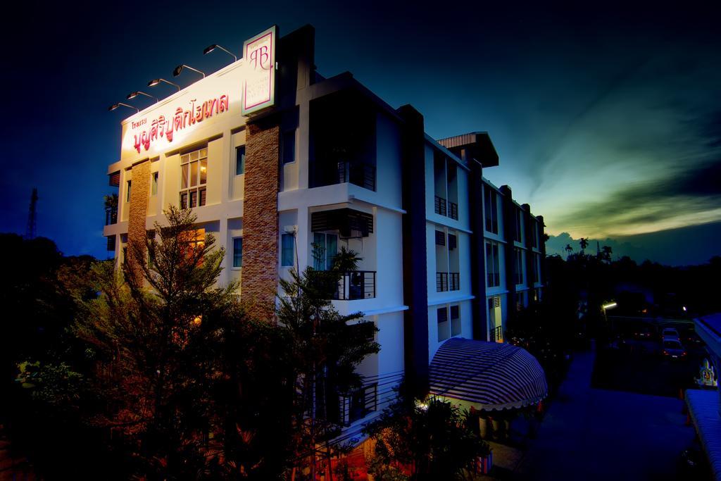Boonsiri Boutique Hotel Sisaket Luaran gambar
