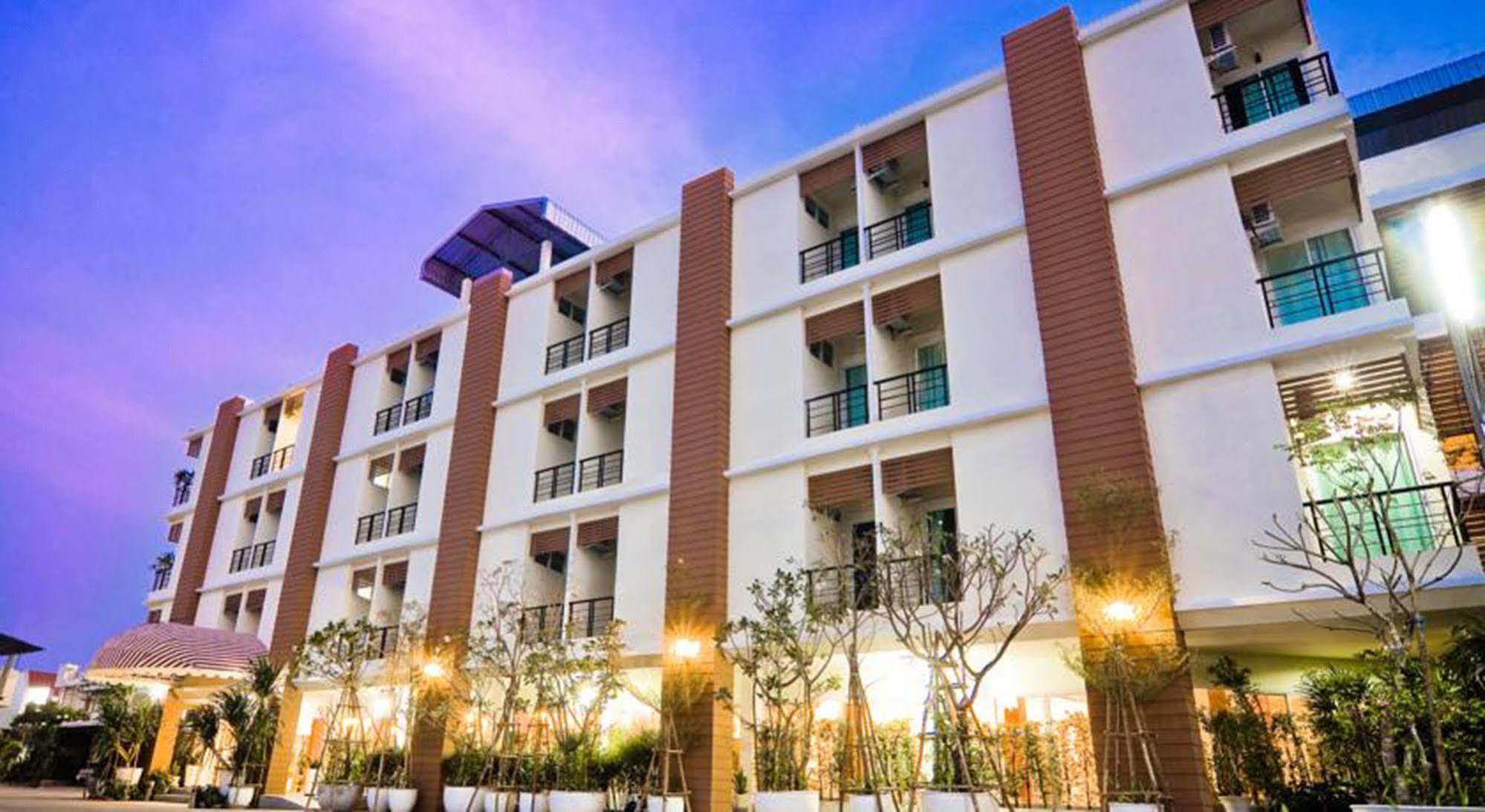Boonsiri Boutique Hotel Sisaket Luaran gambar